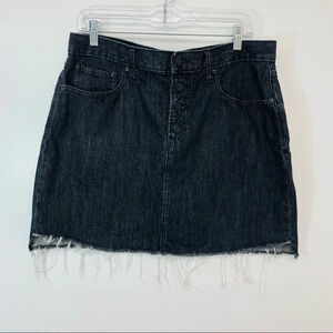 Gap Denim Mini Skirt 32 Black Fray‎ Hem Pockets Button Fly Cotton Boho Beach